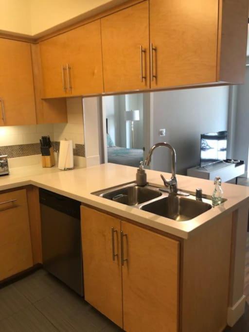 The Palomino - Modern, Stylish, Secure Entry, Spacious Condo With 2 Master Bedrooms, Wlk To Pier 로스앤젤레스 외부 사진